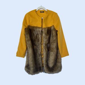 SHEIN YELLOW AND FAUX FUR WOMEN'S JACKET IN SIZE XS